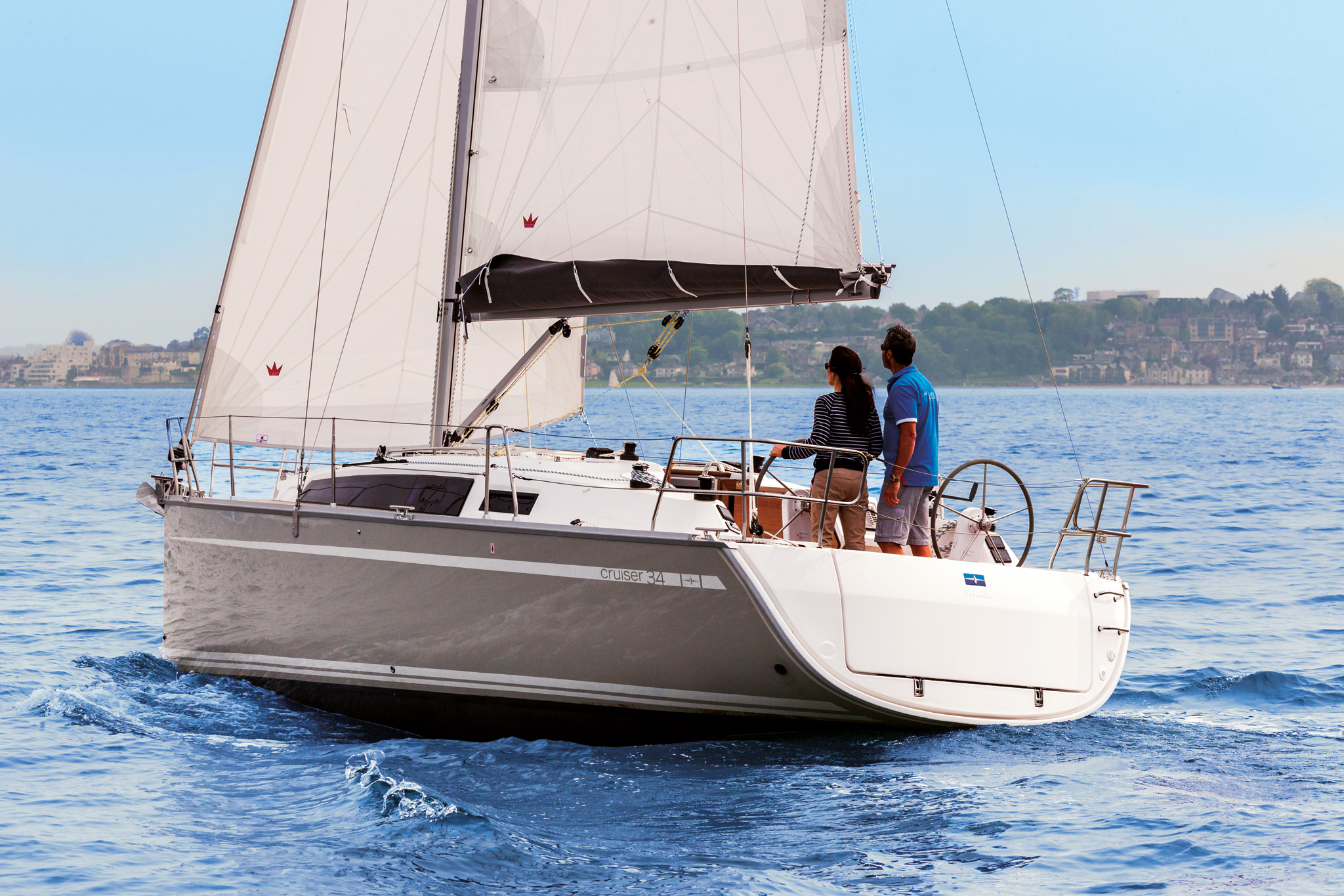 01-C34_Ext_Sailing