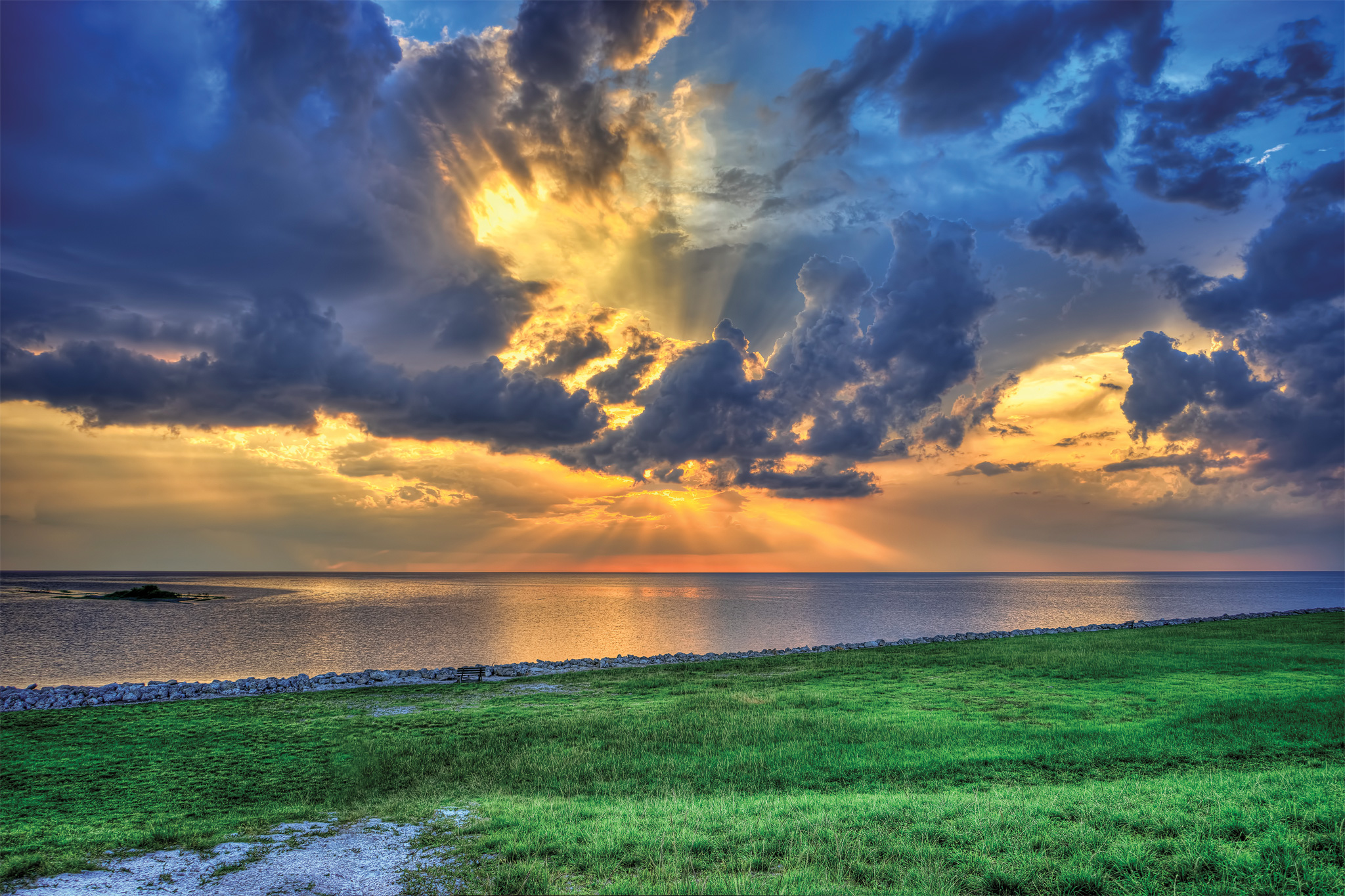 Beautiful-Clouds-Over-Lake-Okeechobee