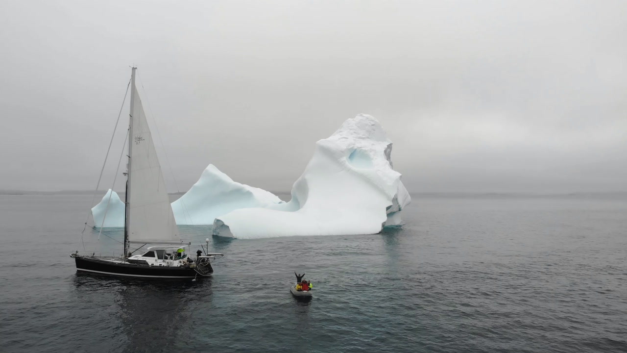 1ST ICEBERG ENCOUNTER