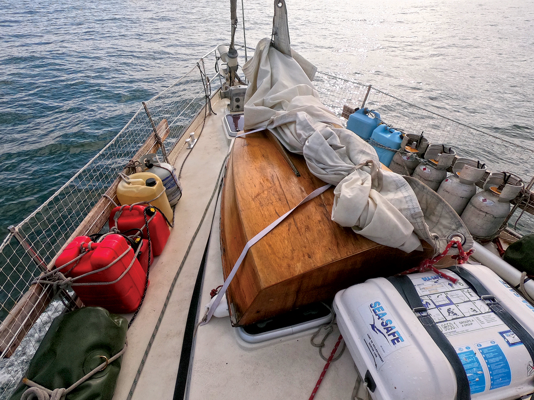 01-LEAD-View-of-the-Bow