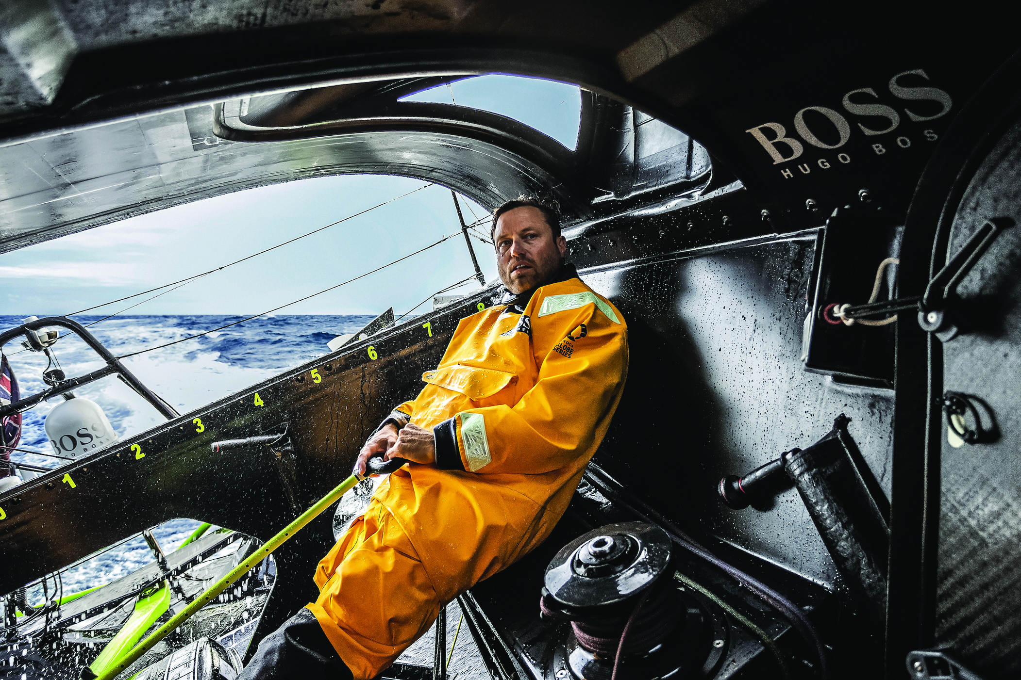 05 Alex Thomson leans - credit ALEX THOMSON RACING copy