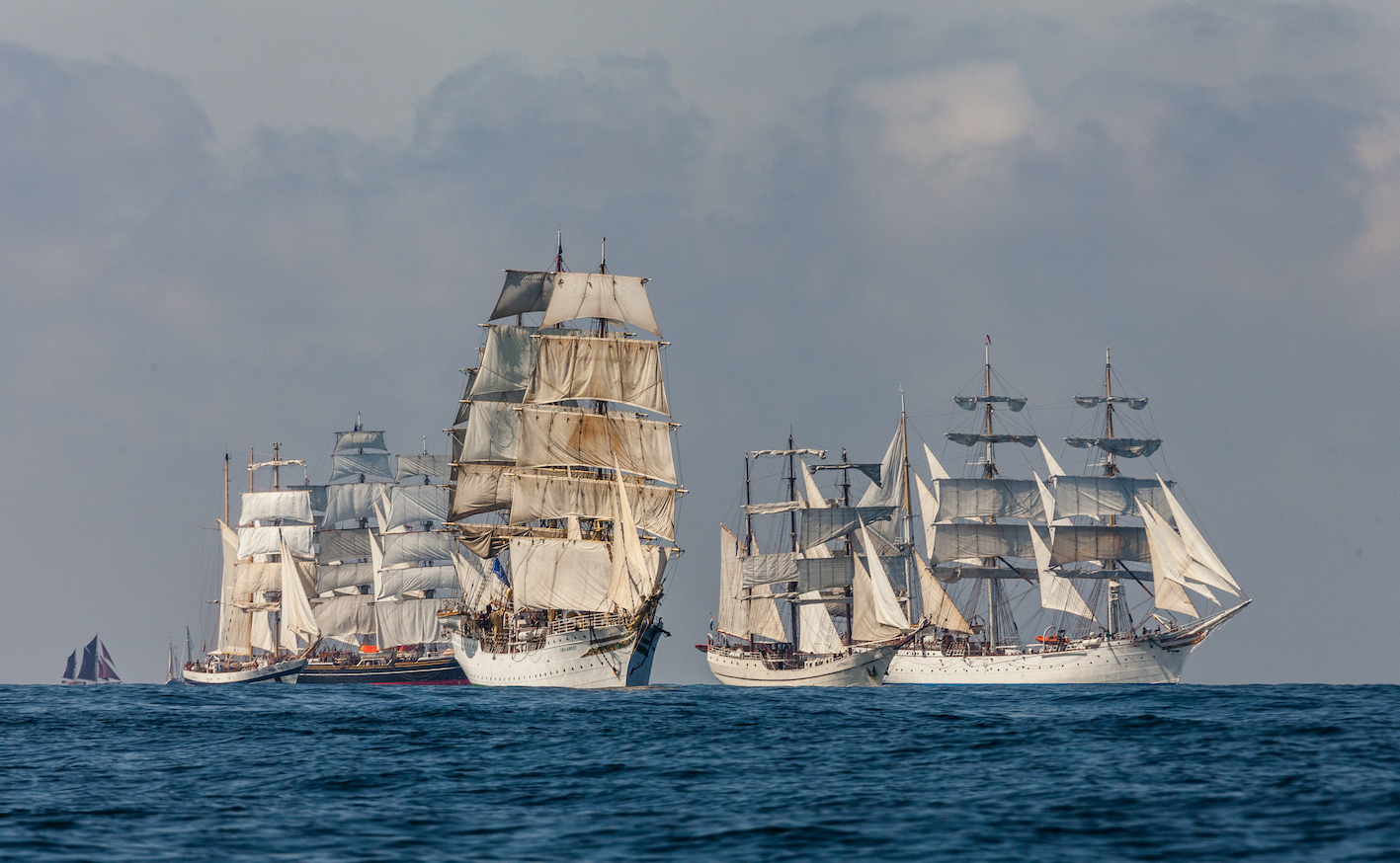From-left-to-right,-Pogoria-(Poland),-Sorlandet-(Norway),-Artemis-(Netherlands),-Statsraad-Lehmkuhl-(Norway)-taking-part-in-the-Tall-Ships-Races