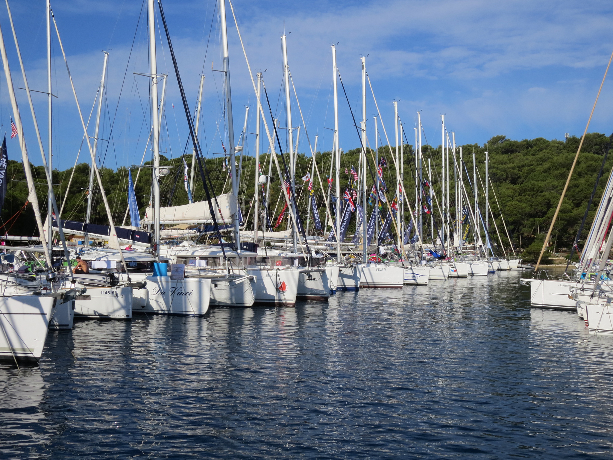 00_LEAD-CroatiaMedMoorMarina