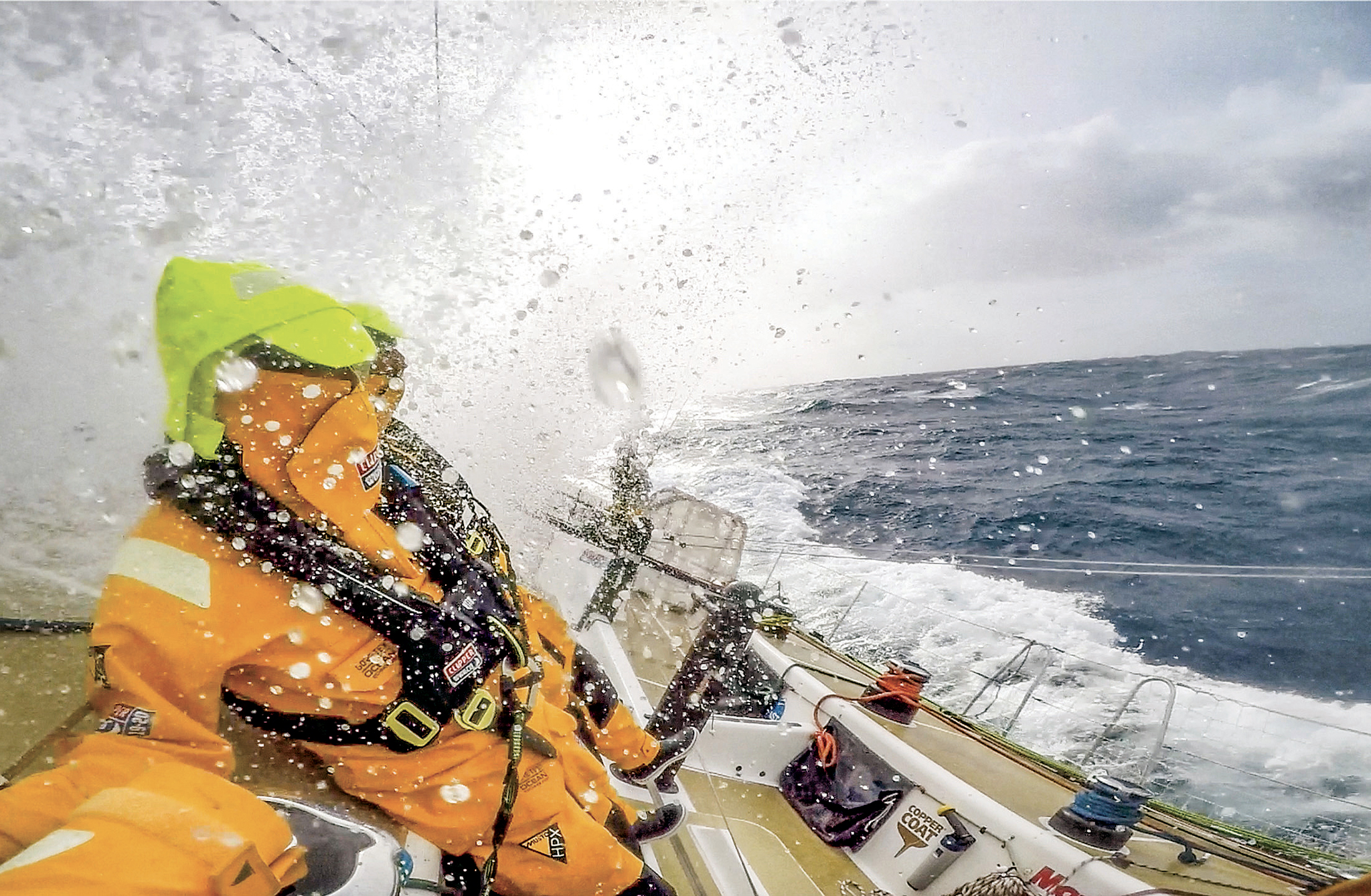 00-LEAD-Clipper-Race-Splash-in-the-cockpit