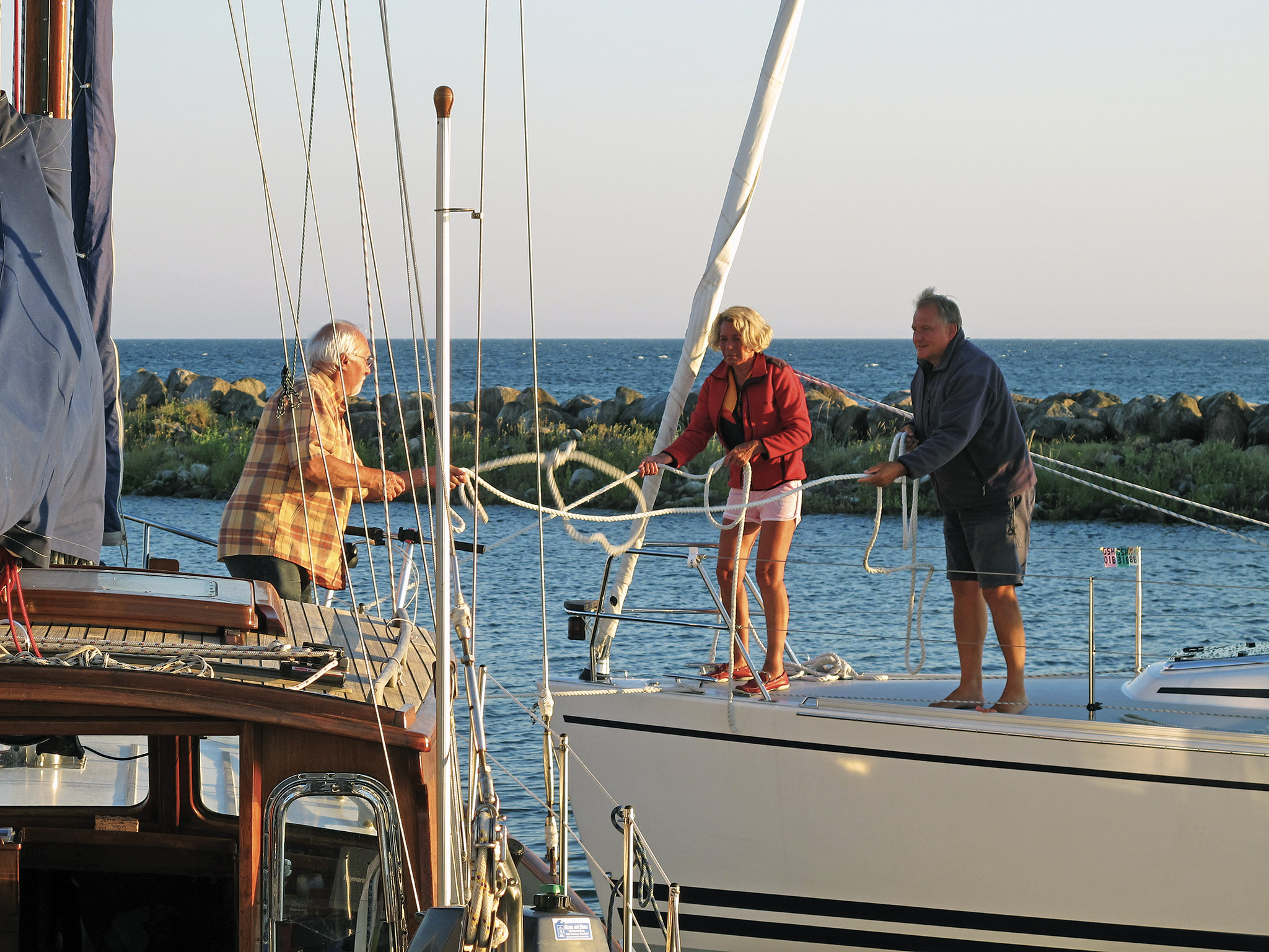 Be precise in your language when asking for distance help while mooring. Photo: Tom Cunliffe