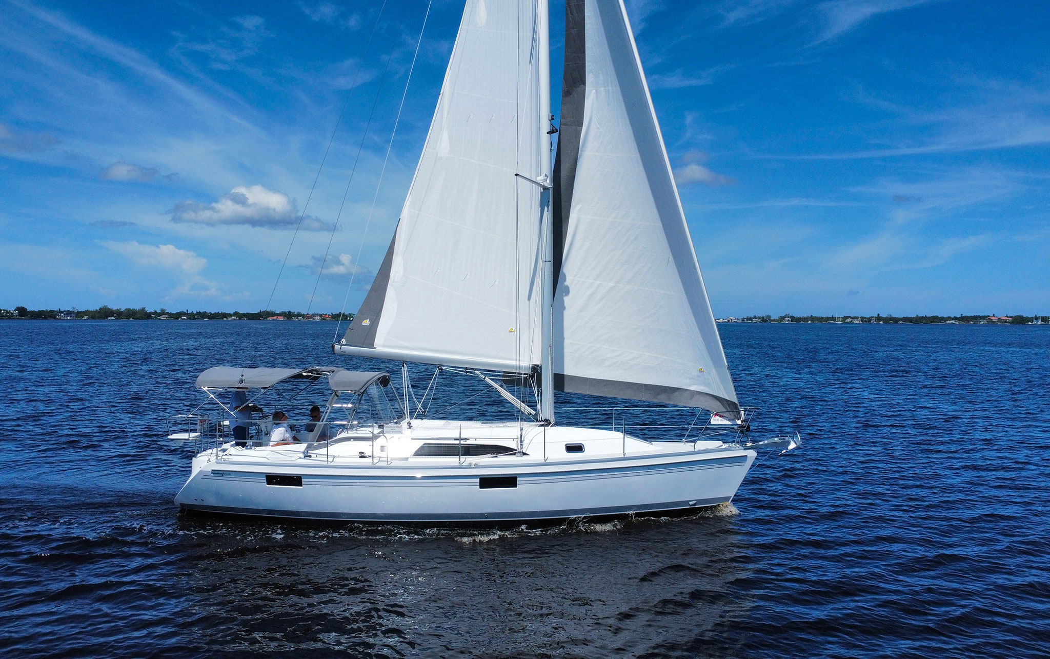 Massey-356-#185-Picture-Catalina-2048x Photo courtesy of Catalina Yachts