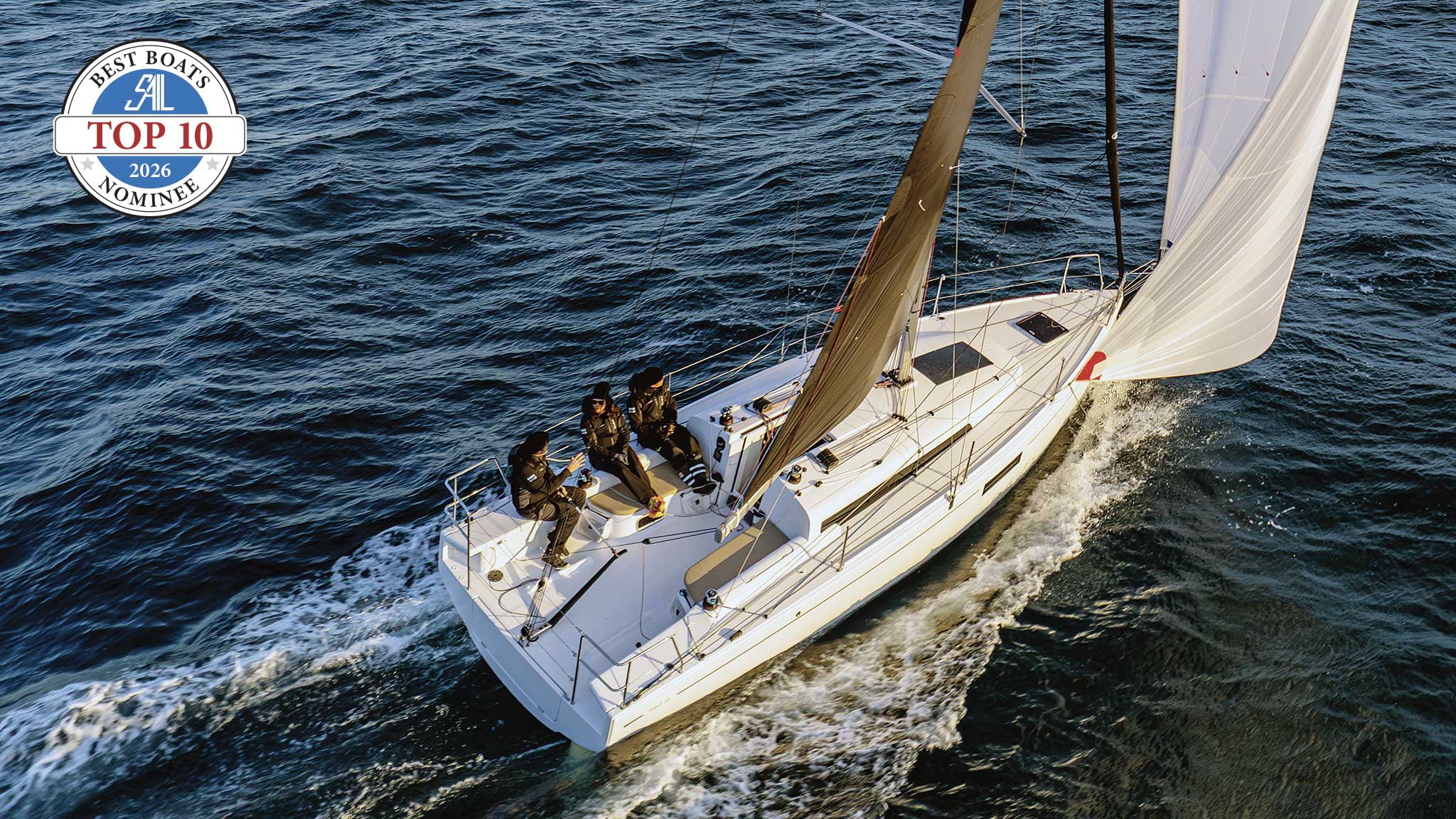 02-beneteau-FIRST-30_IMAGE_EXTERIOR_RUNNING-(1) Beneteau First 30