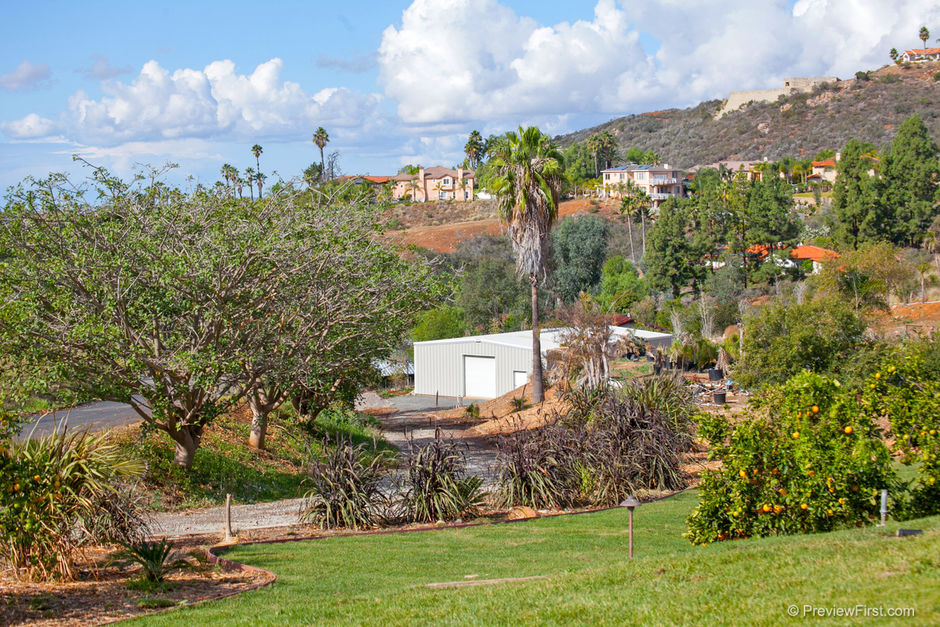 2196 Alessandro Trail Vista, California by Kathleen Baker