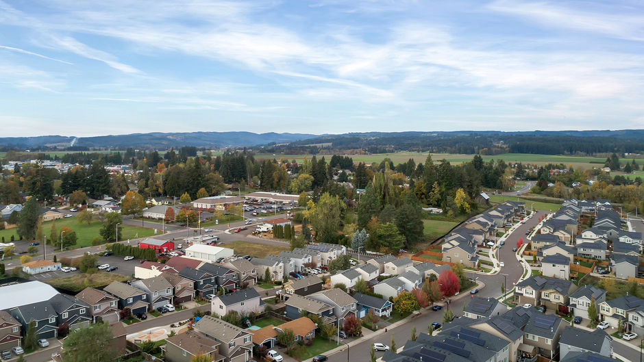 9910 NW Bartlett Loop North Plains, Oregon