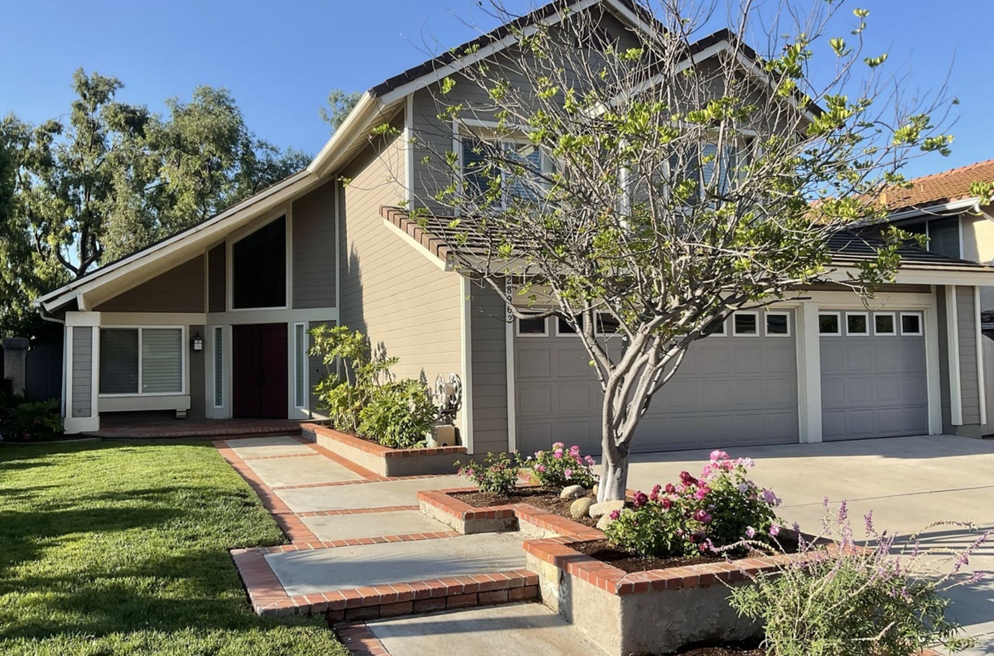 ラッキー Let's take a close-up look at the brand new SUPER73-ZX