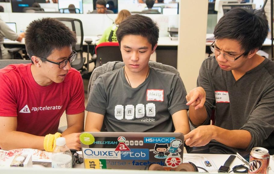 Gtdijkirrhs4f0yllve2 1398051 10204921381135374 4244868561632283411 o