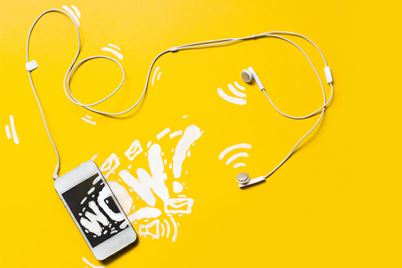 25 Top Podcasts for Creative Freelancers