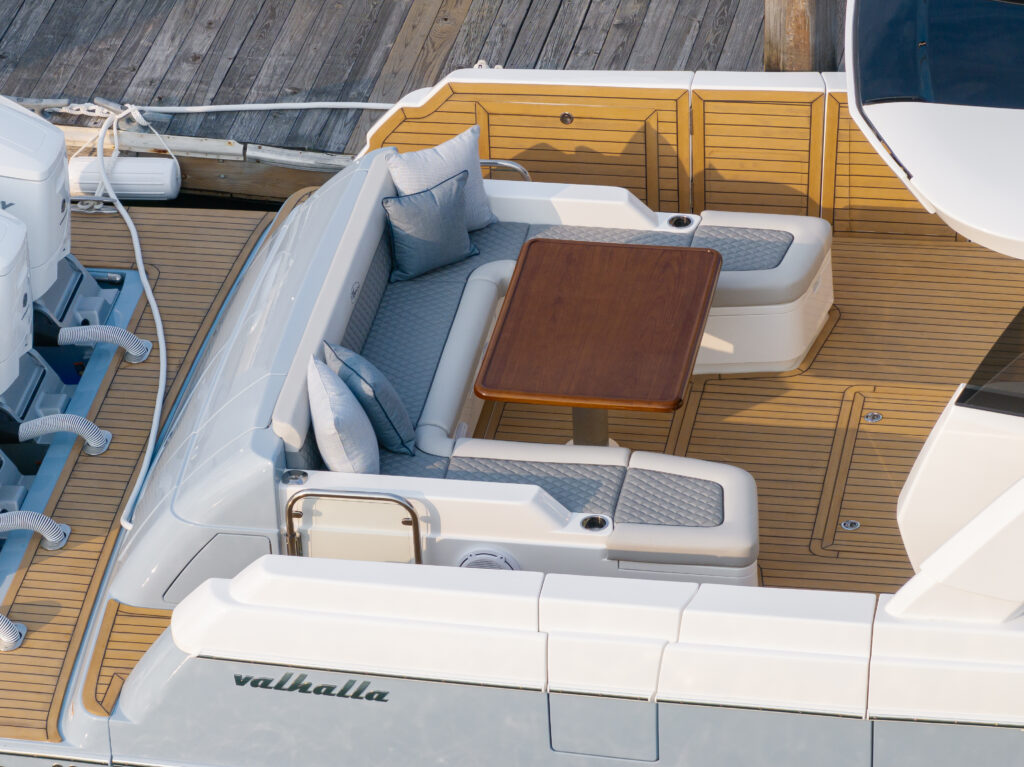 The cockpit of the Valhalla 55 SY