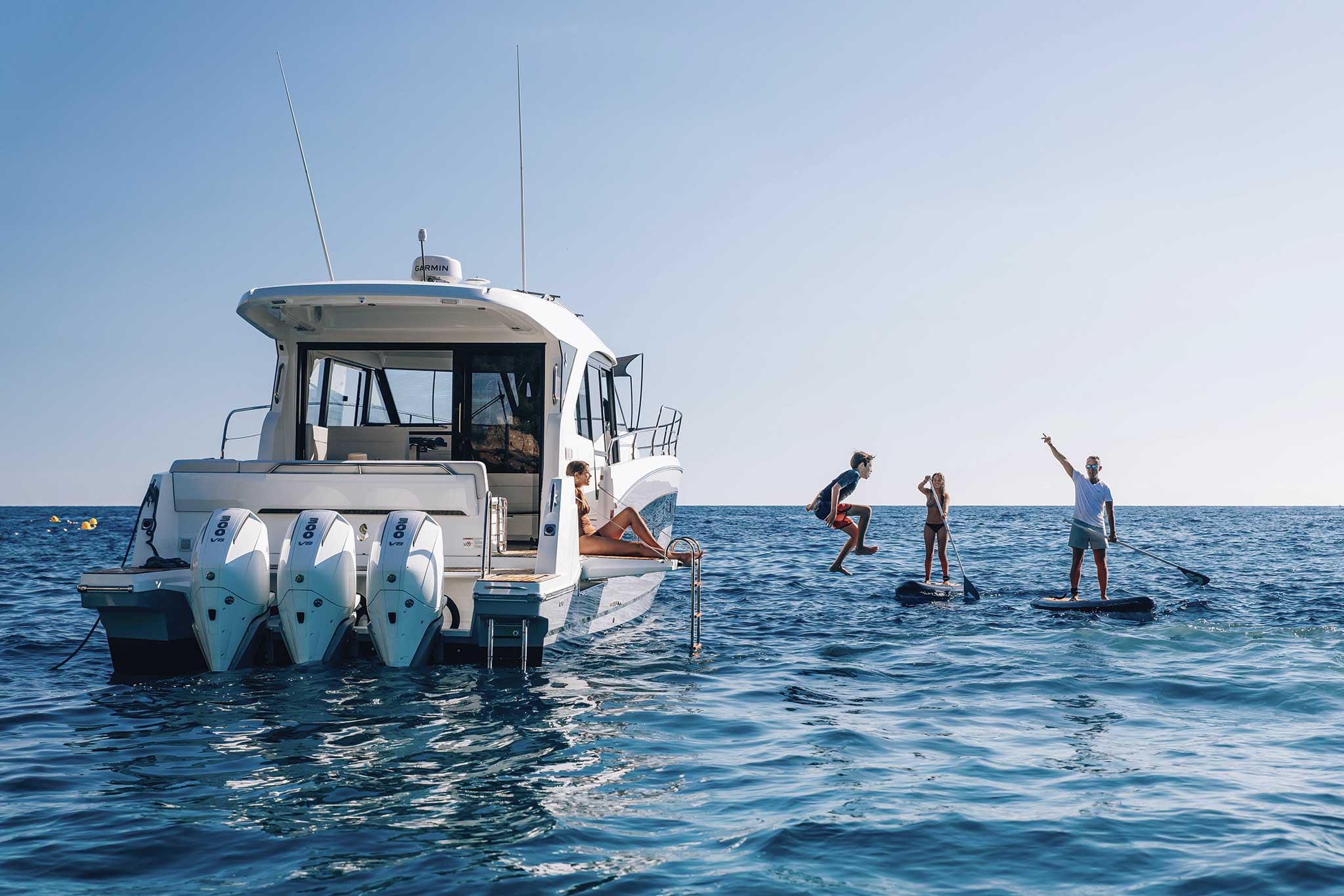 1 Beneteau Antares 12 Coupe