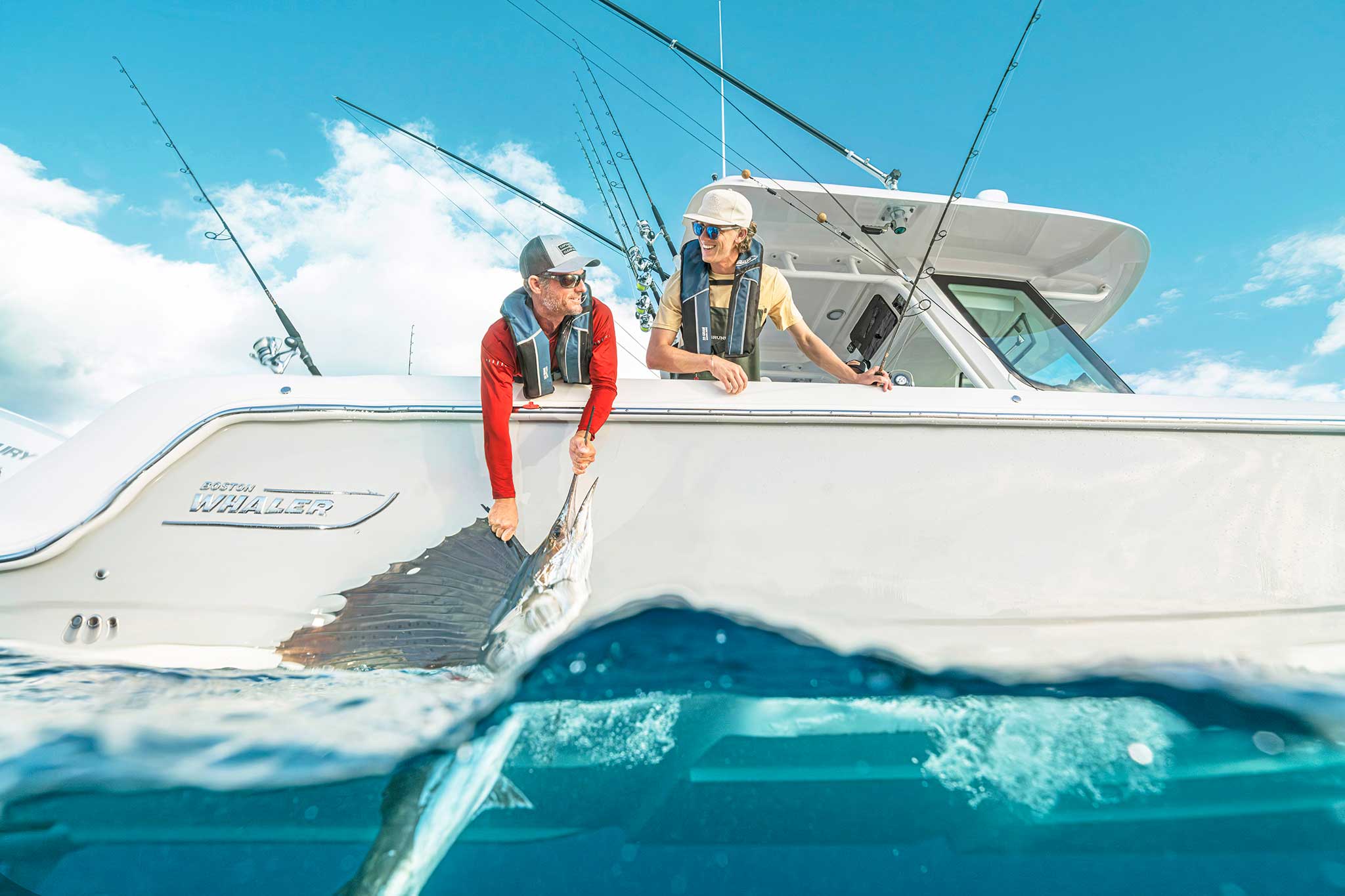 00-lead-2025-11-BW-330-Outrage-40090-Courtesy Boston Whaler Courtesy Boston Whaler