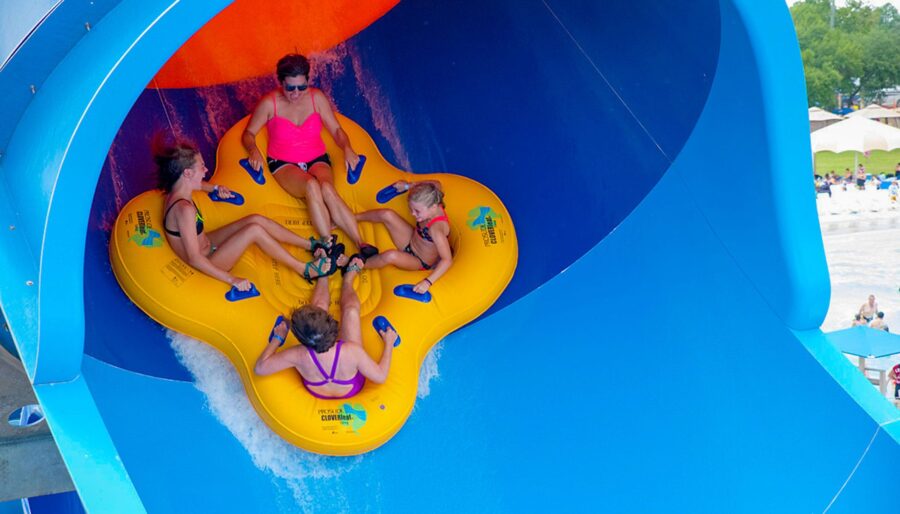 7 Fun and Funny Family Games to Play On the Road to Splashway