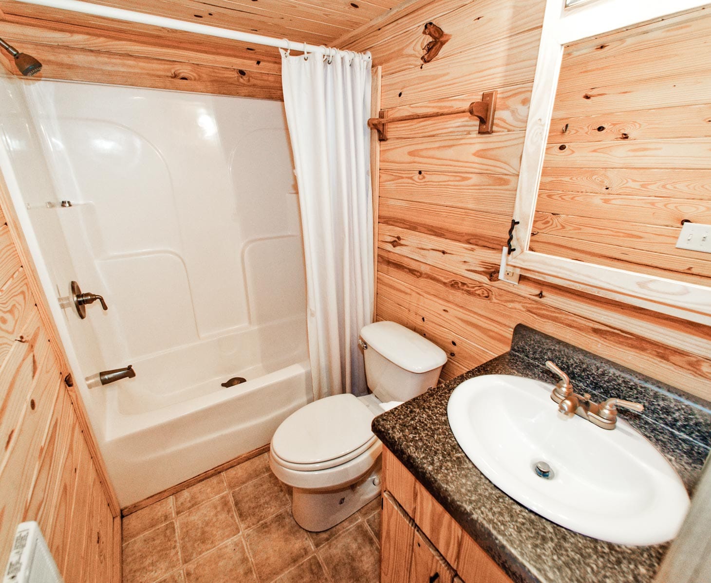 Cabin Rentals in Texas Splashway Campground
