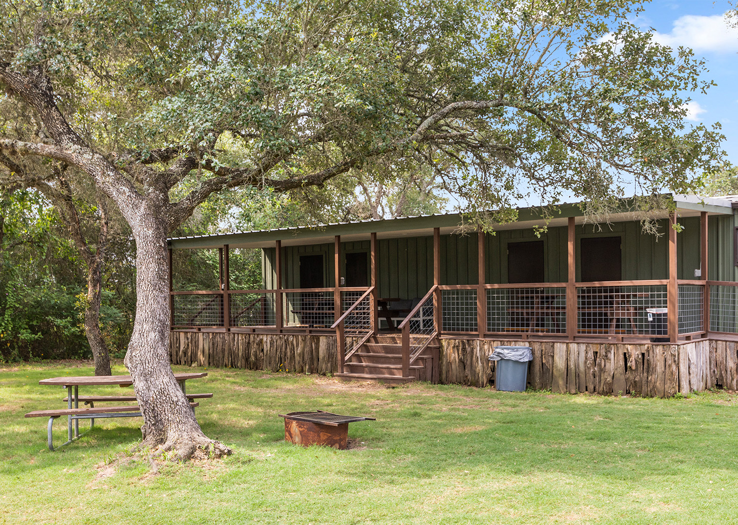 Bunkhouse Large Group Camping in Texas Splashway Campground