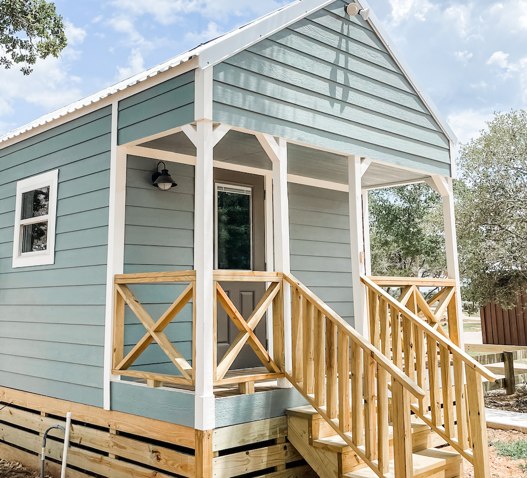 Bungalow Rentals Sheridan, TX Splashway Campground