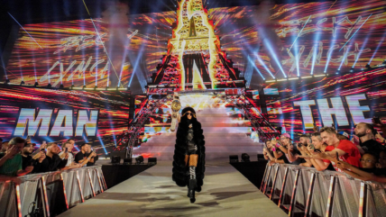 top 10 wwe womens wrestlers