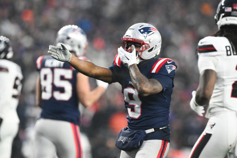 NFL: AFC Divisional Round-Houston Texans at New England Patriots
