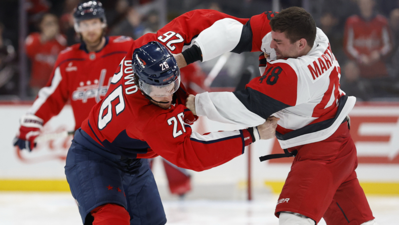 NHL: Carolina Hurricanes at Washington Capitals