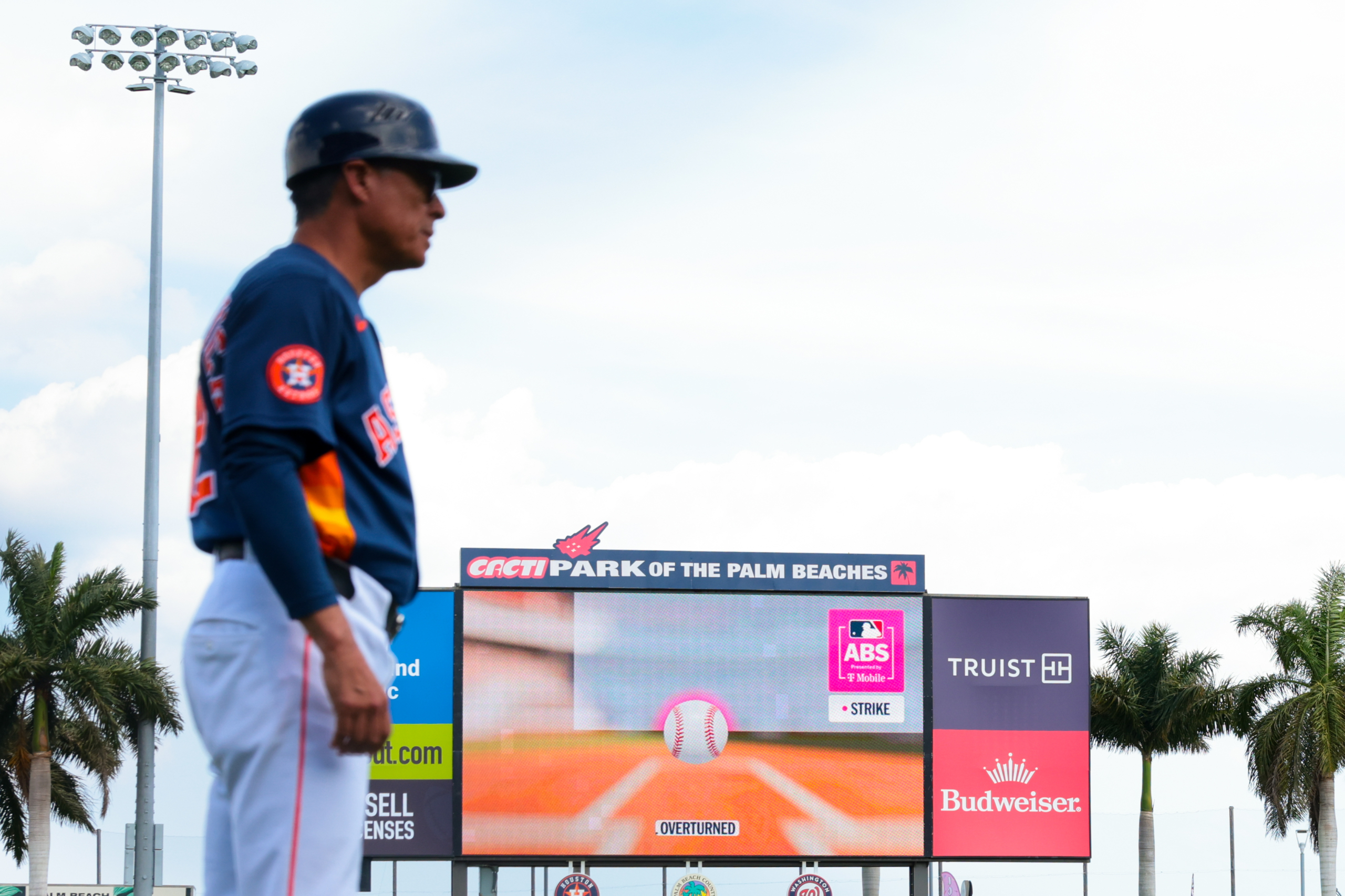Tom Verducci Explains Why ABS Works and How MLB Got it Right