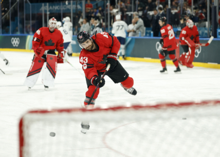 Olympics: Ice Hockey-Men Group A - CAN-FRA