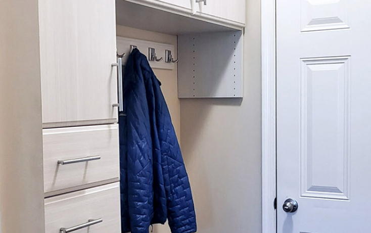 Small Entryway with Drawers and Hooks