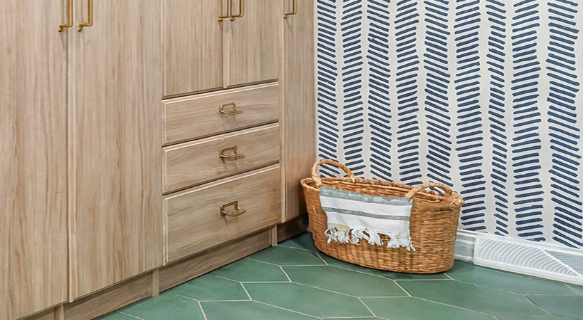 5. Soft-Close Drawers: Organized, Out-of-Sight Storage&nbsp;
