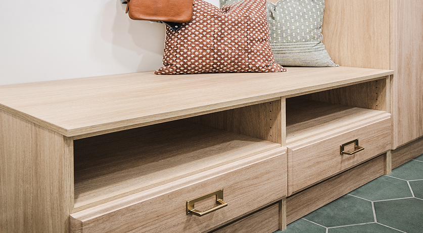 1. Bench Seating: Your Everyday Landing Spot&nbsp;