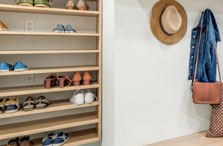 How to Design an Entryway: The Building Blocks of a Functional and Organized Space