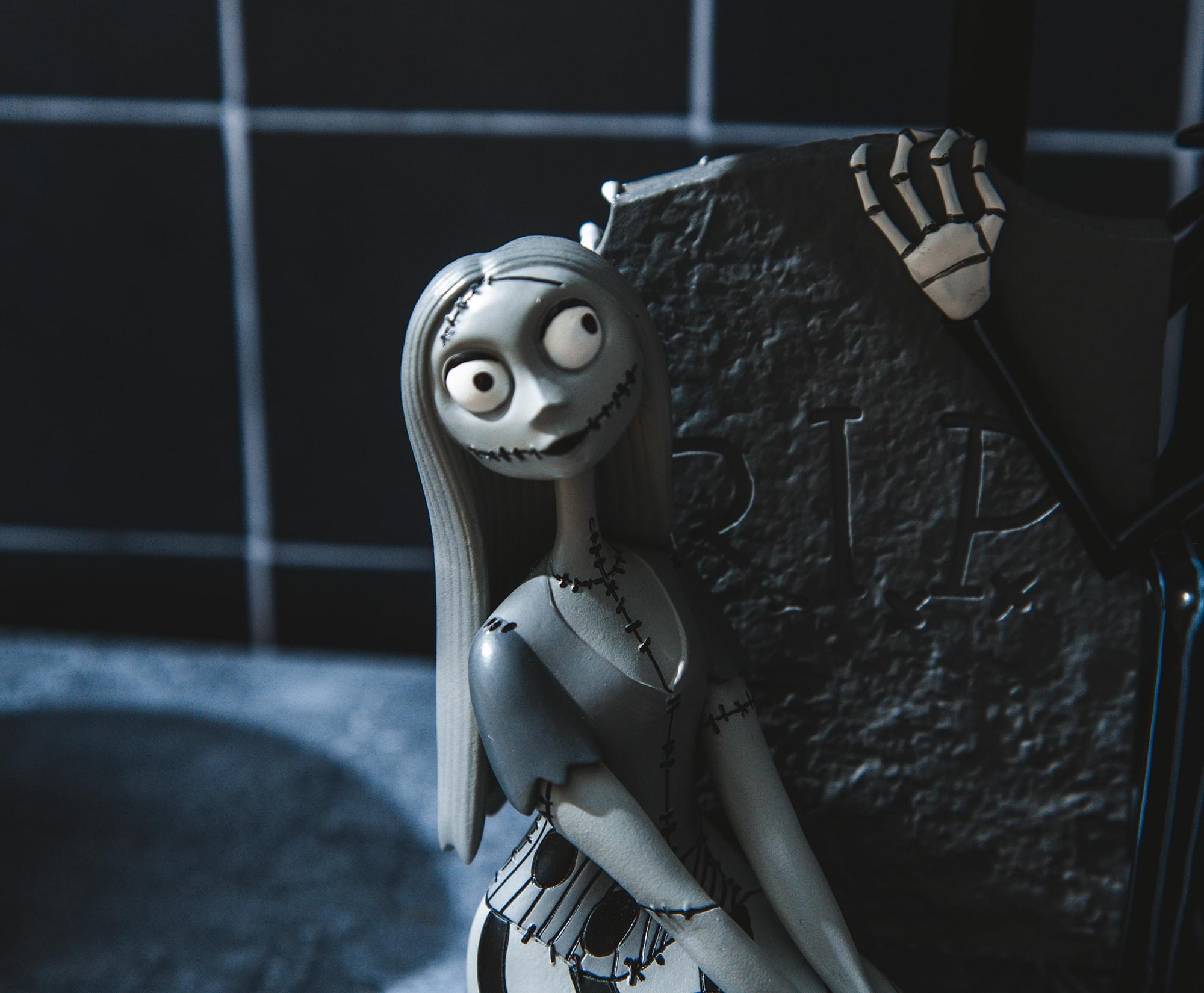 Tim Burton's The Nightmare Before Christmas Jack And Sally 15 Inch