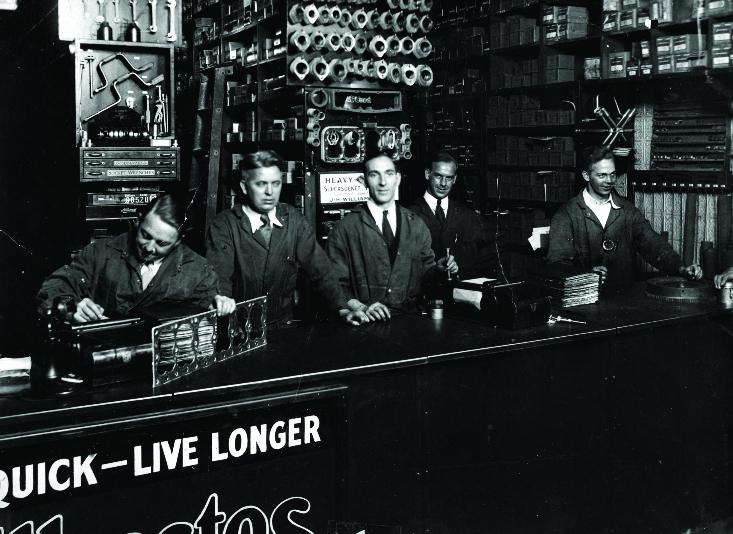 3_MACK.BORING.1932