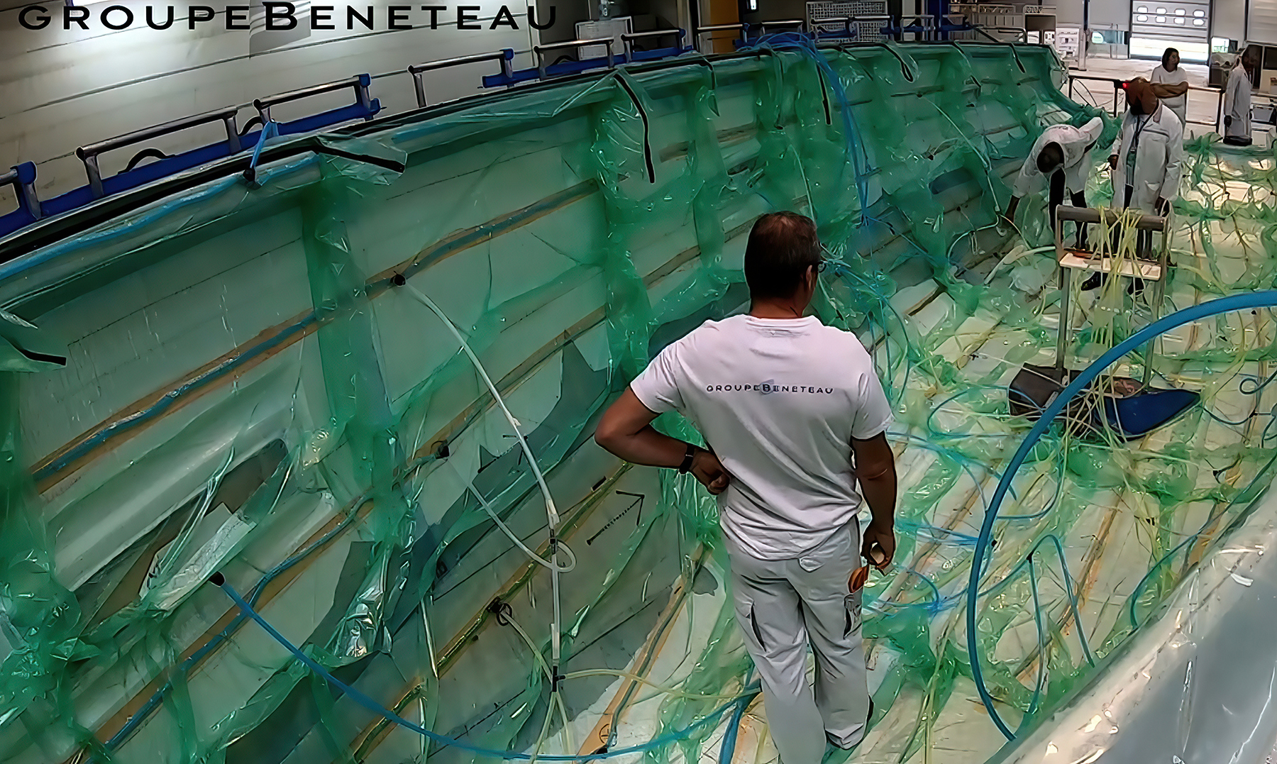 1_Infusing Elium on Beneteau 44 1_Infusing Elium on Beneteau 44