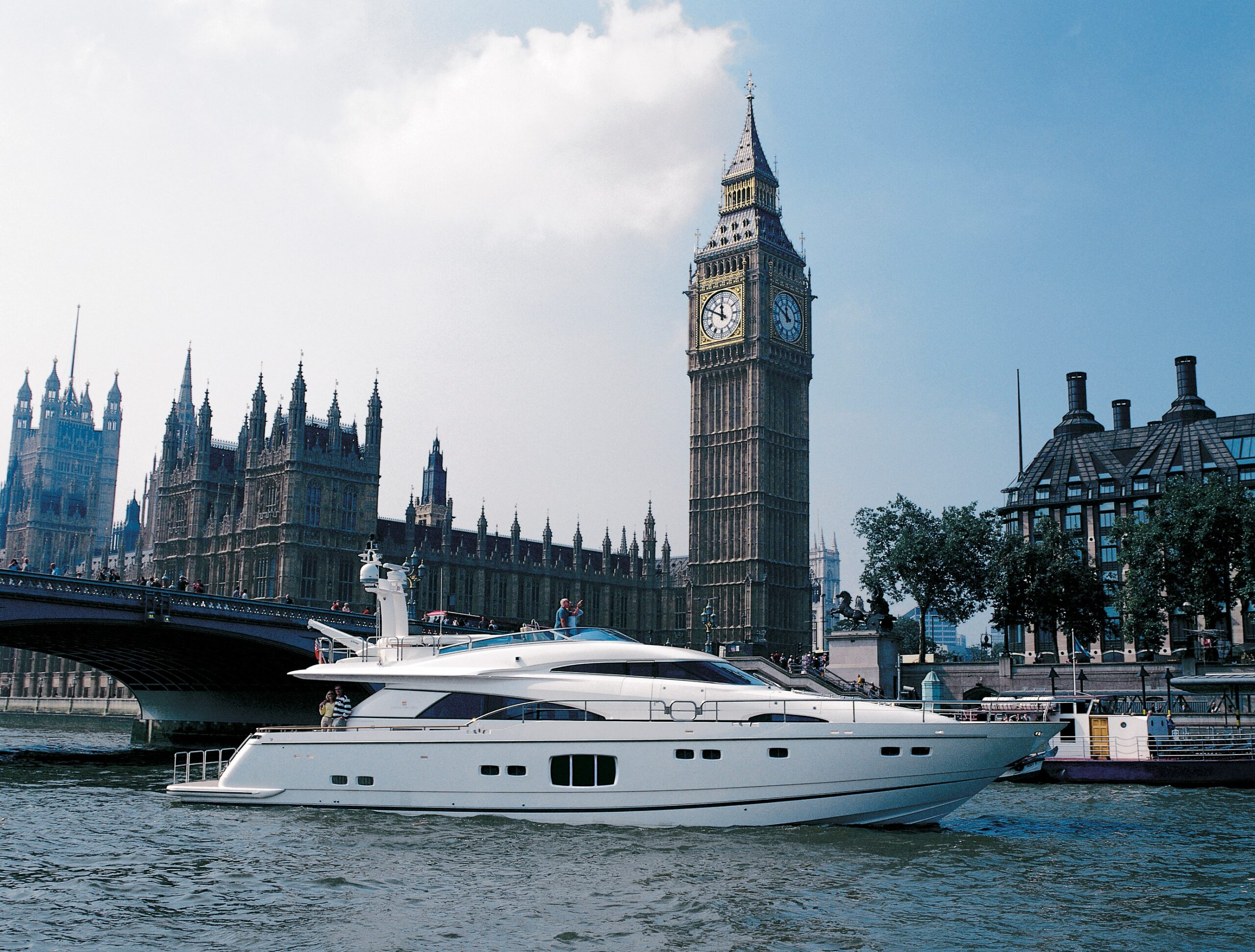 S78_EXT London