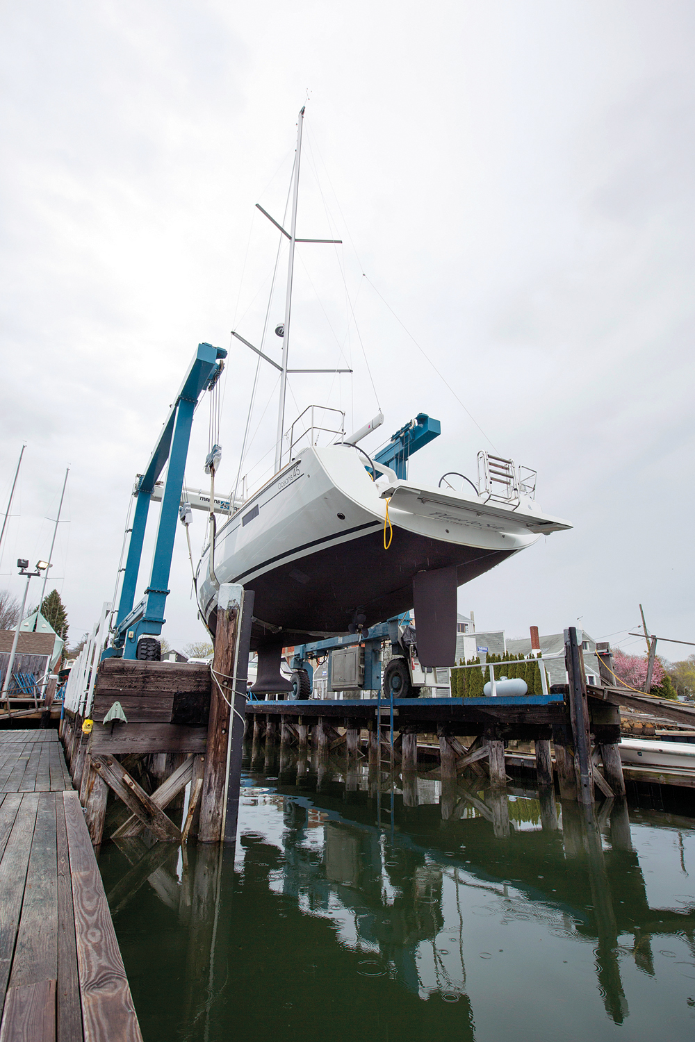 Work and maintenance at Cape yachts in South Dartmouth, MA. Work and maintenance at Cape yachts in South Dartmouth, MA.