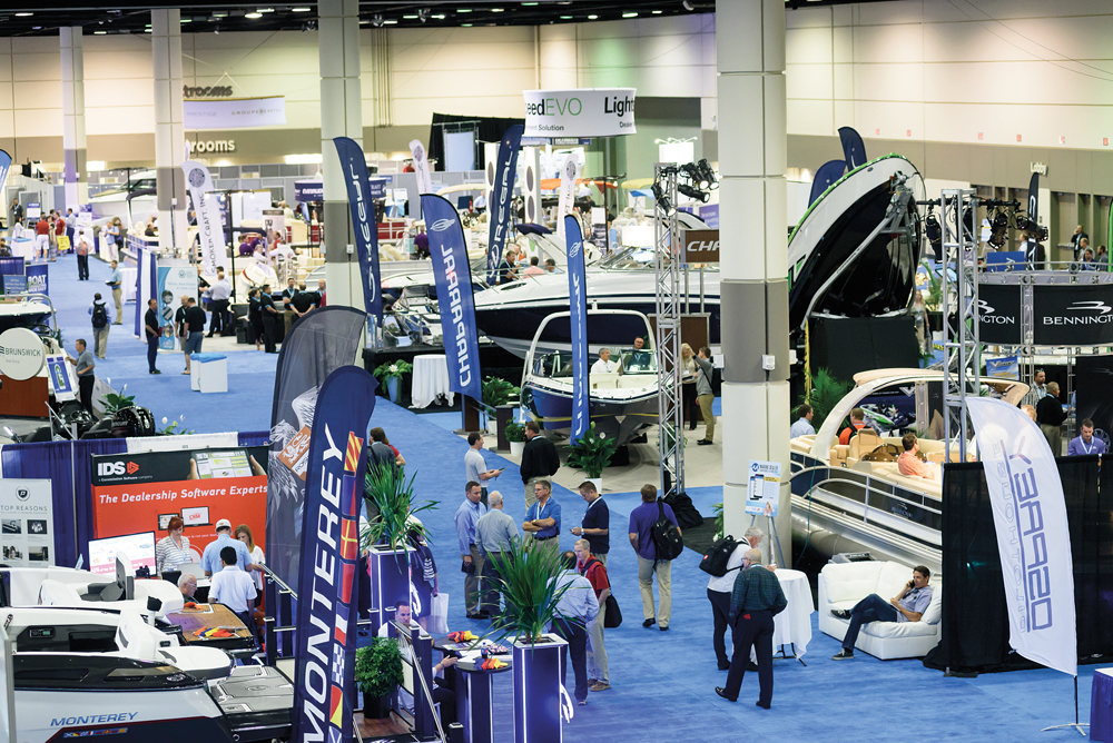 MDCE15-ExpoFloor