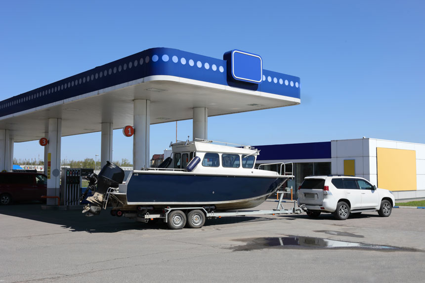 boat-at-gas-station boat-at-gas-station