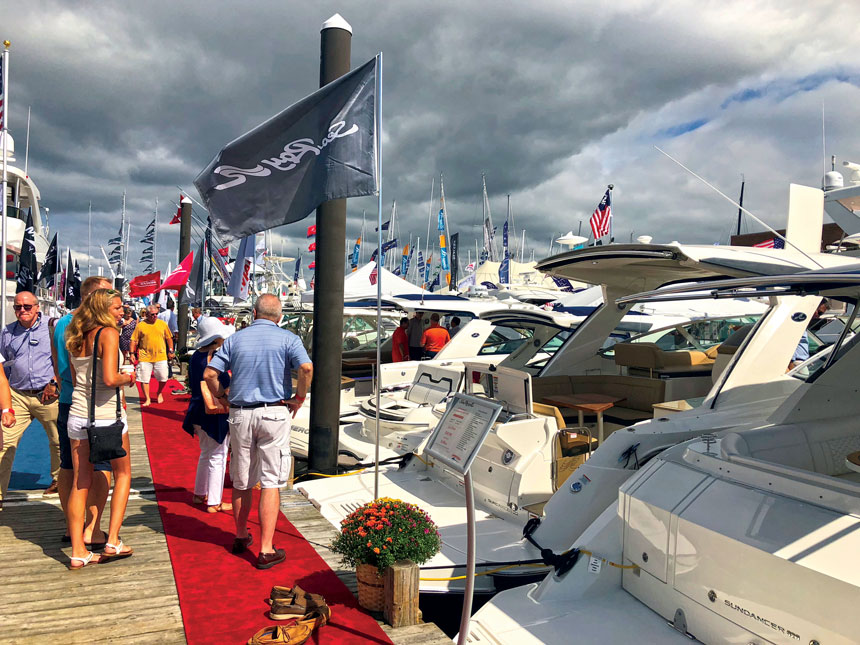 boat-show-scene boat-show-scene