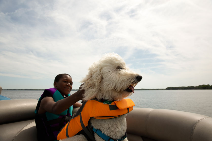 discover-boatingx860