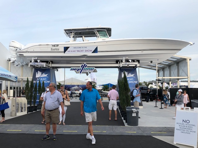 MiamiYachtShow-LEAD MiamiYachtShow-LEAD