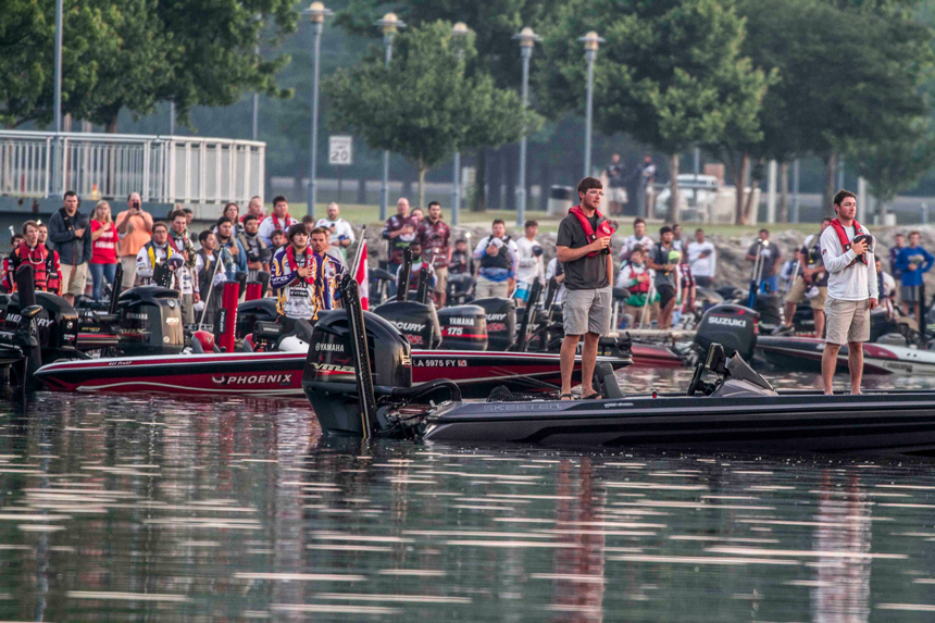 Bass-Pro-college-fishingx860 Bass-Pro-college-fishingx860