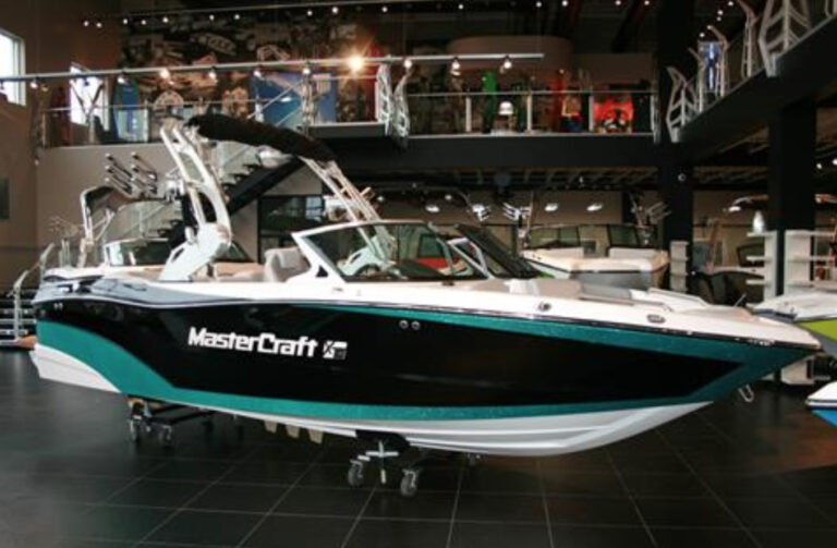 SkipperBud’s acquires MasterCraft Boats of Chicago