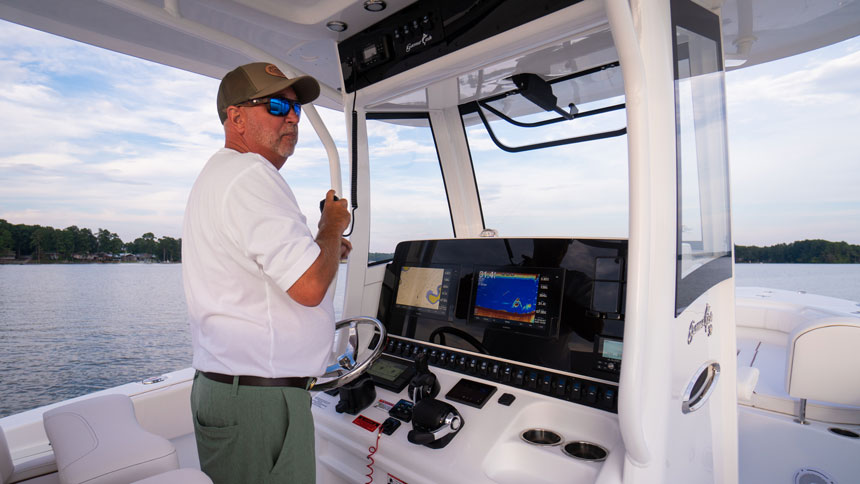 Sea-Hunt2x860 Sea-Hunt2x860