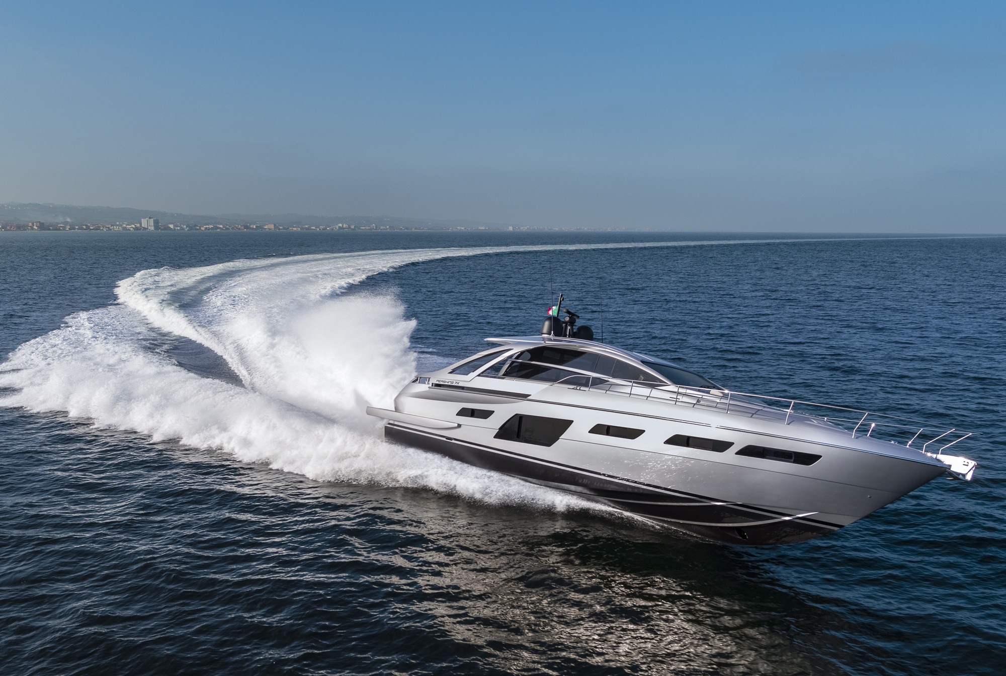 Ferretti Pershing 7X world premièreBootDusseldorf Ferretti Pershing 7X world premièreBootDusseldorf