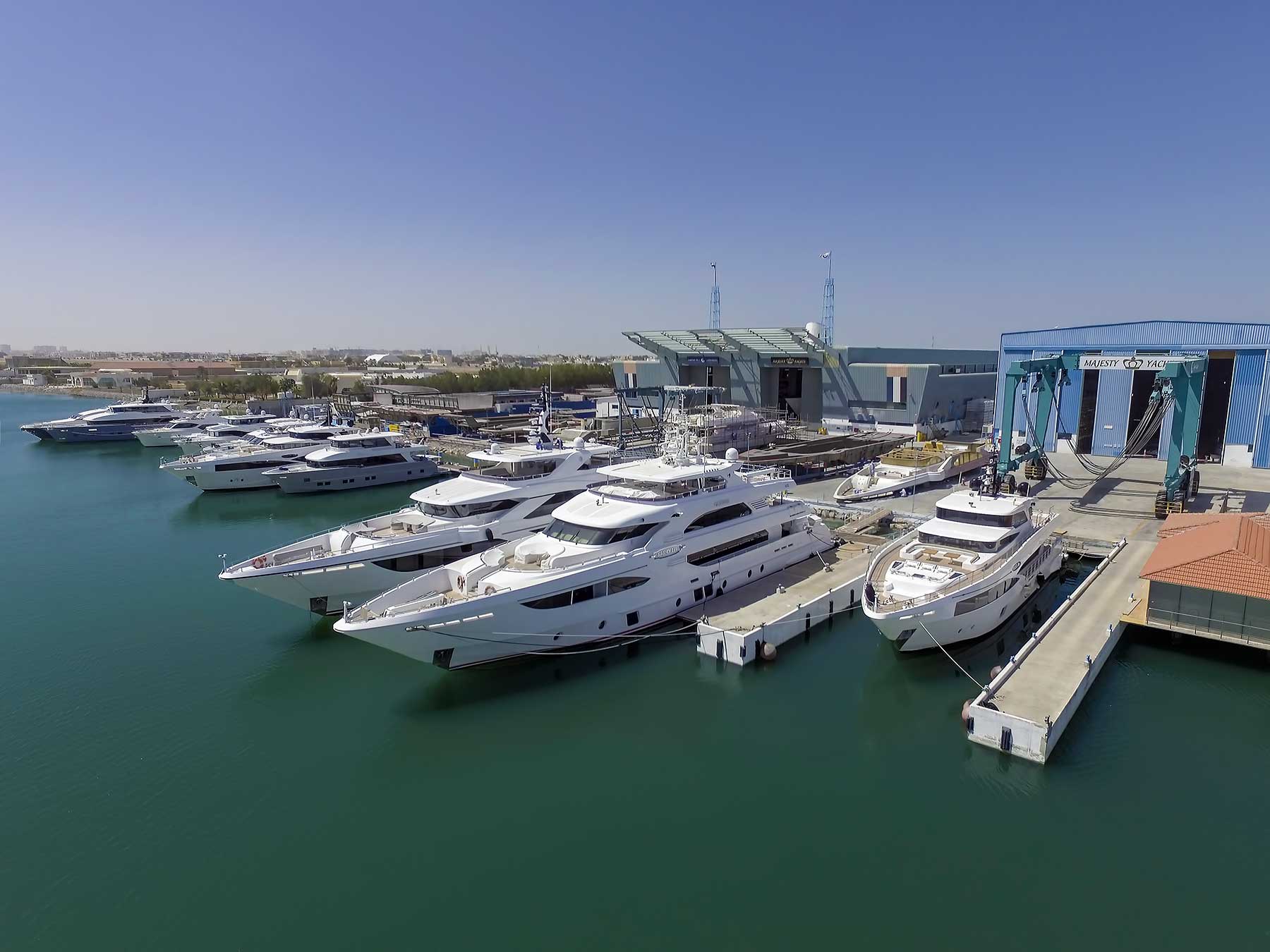 1.-Majesty-Yachts-and-Nomad-Yachts-Shipyard-in-UAQ_1800