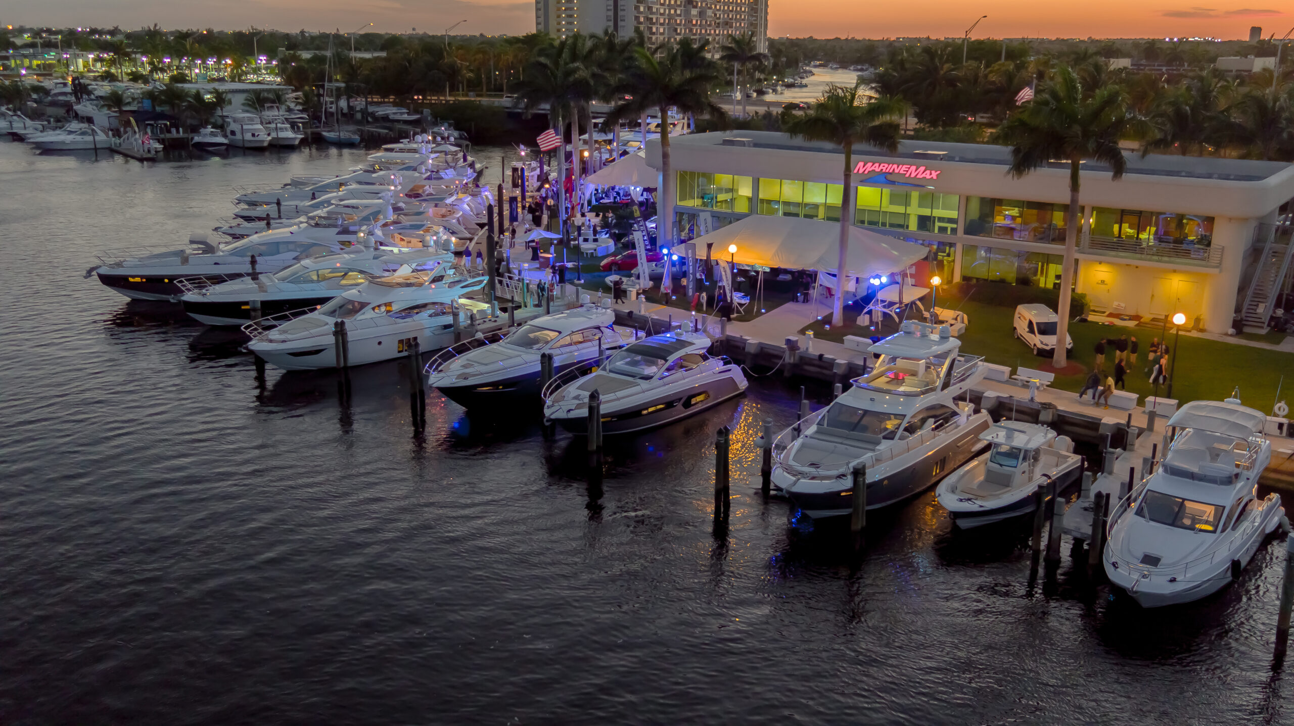 1_MarineMax Yacht Center