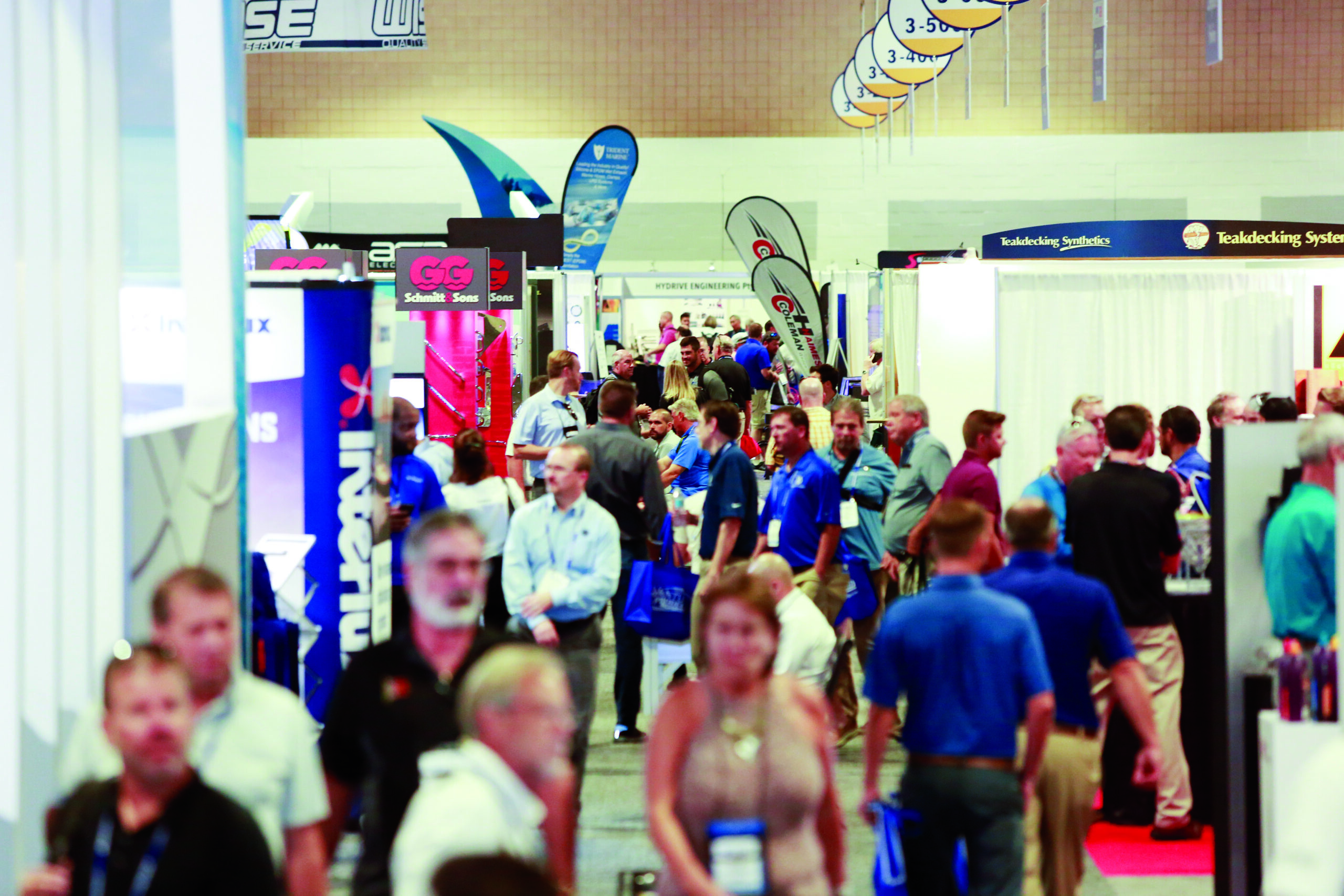 1_IBEX_Showfloor-100