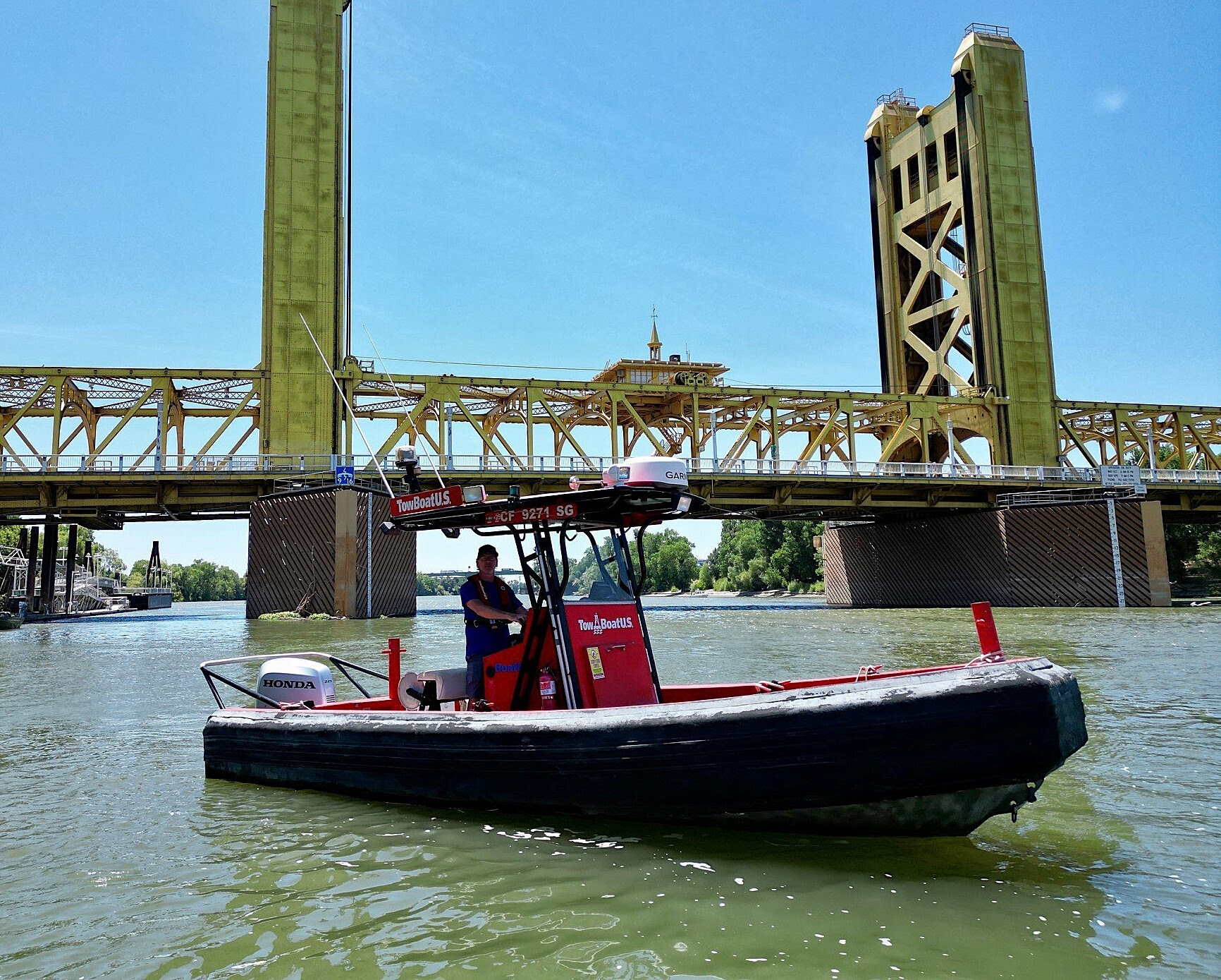 1_TOWBOATUS PHOTO COURTESY TOWBOAT US